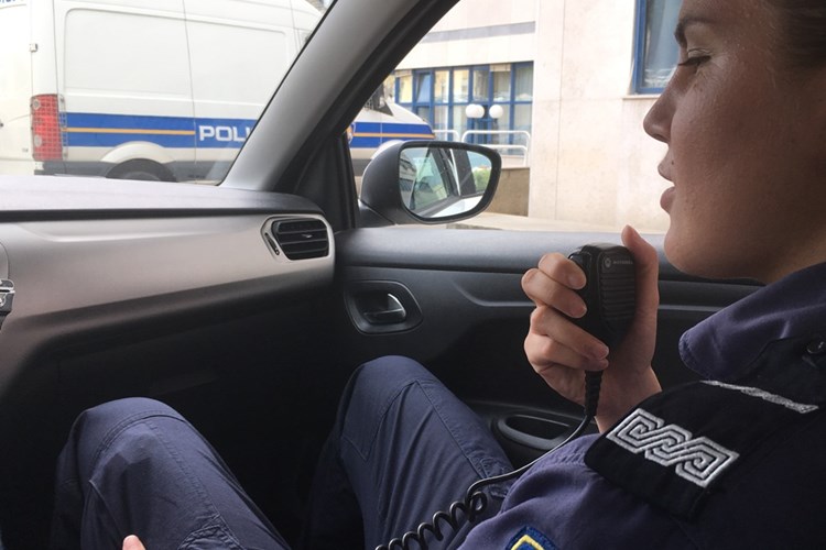 Drski kradljivci koriste ljetne gužve pa stoga pripazite